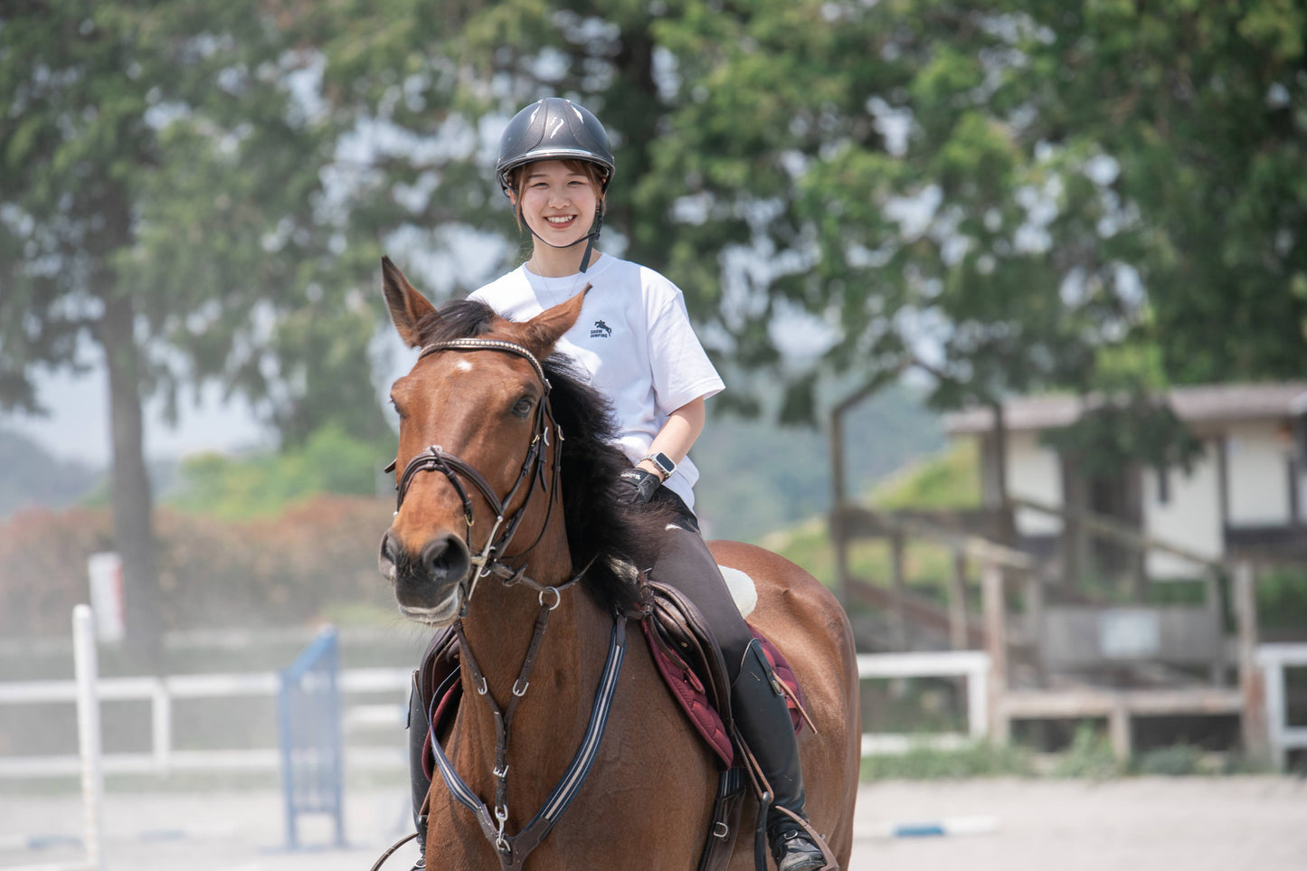 SHOW JUMPING シンプルワンポイント Tシャツ