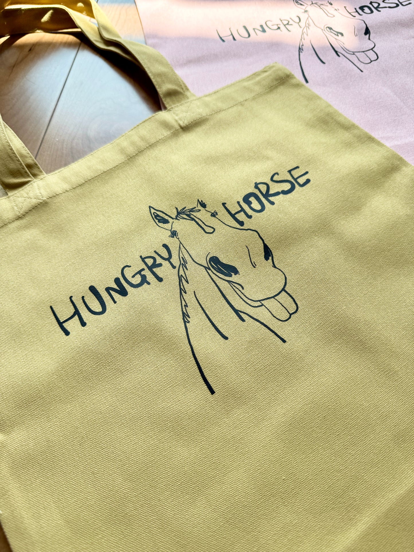 HUNGRY HORSEのキャンバストート