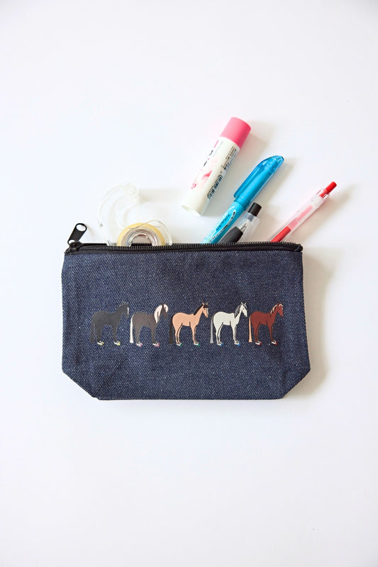 pouch|うわばきをはいた馬たちのデニムポーチ