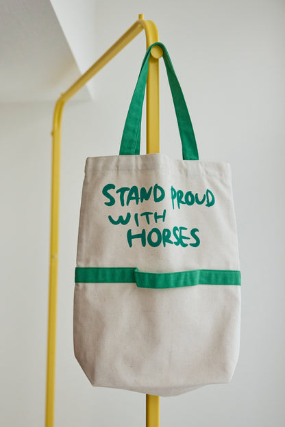 馬が好きなことを密かに叫びたい 2way トートバッグ／STAND PROUD WITH HORSES