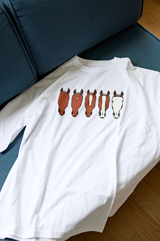 数量限定／星→作 お馬の顔面ビッグシルエットTシャツ