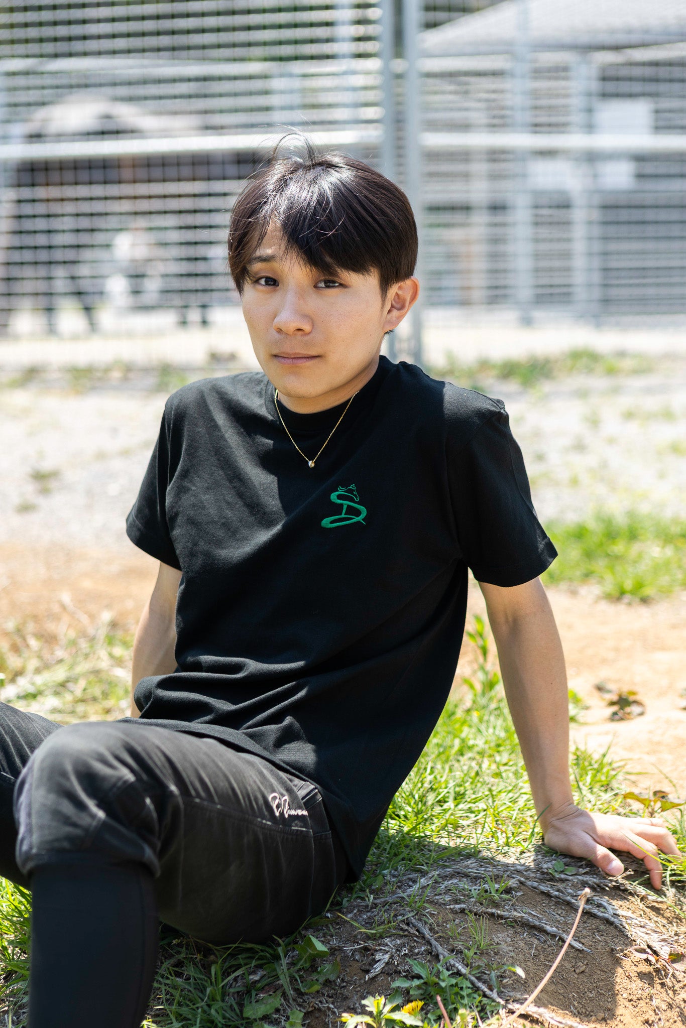 【佐々木大輔騎手】にんじんプレゼントTシャツ produced by HAYLIFE×Happy Horse Creators