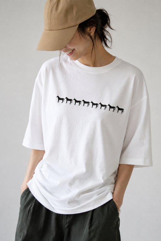 ◾️SMPLE 特別SALE◾️新馬たちの行進［BIG TEE ］